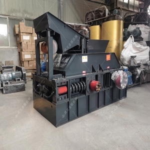 2PG0806彈簧式對輥制砂機(jī)-對輥破碎機(jī)發(fā)往河南