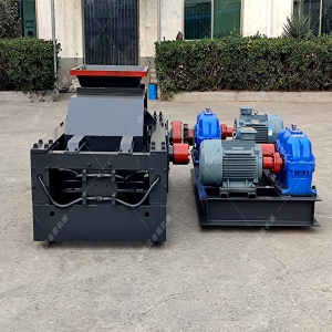 2PG800x600對(duì)輥破碎機(jī)發(fā)貨圖片_發(fā)往貴州貴陽(yáng)_破碎鵝卵石