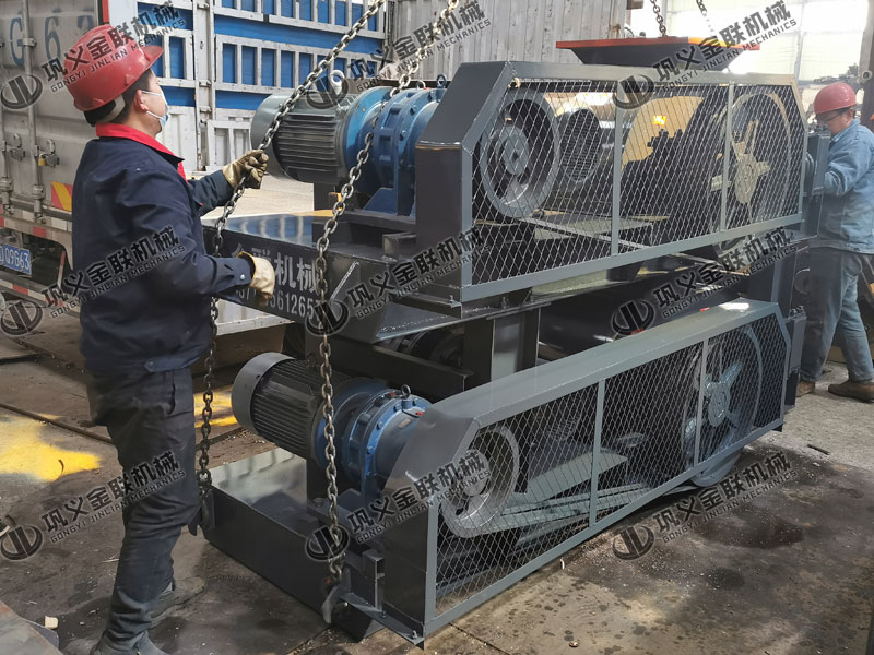 齒輥破碎機(jī)作為工業(yè)破碎生產(chǎn)線的重要破碎設(shè)備，所具有行業(yè)優(yōu)勢(shì)有哪些呢？