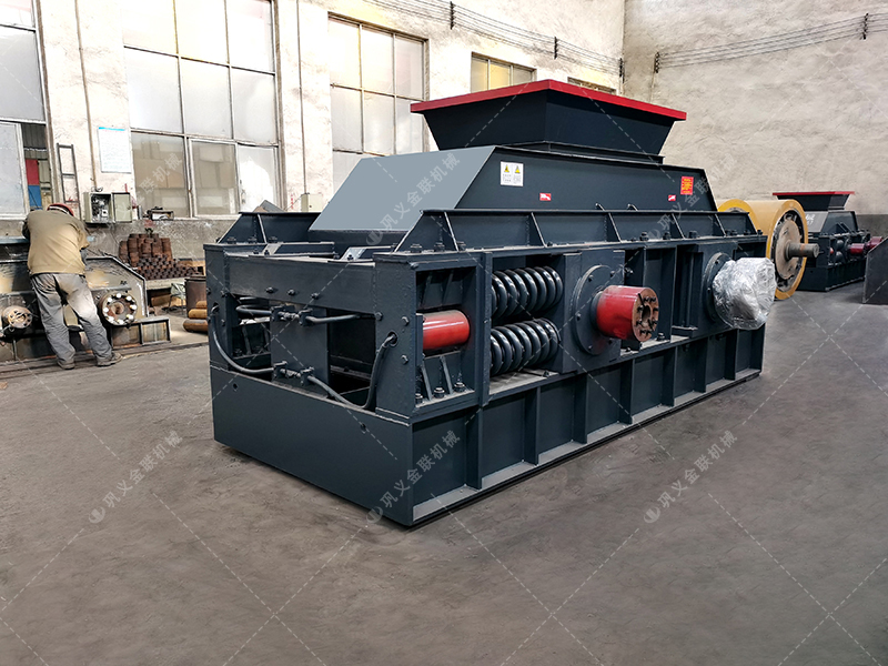 大理石下腳料制砂機(jī)-對輥制砂機(jī)廠家哪家好?