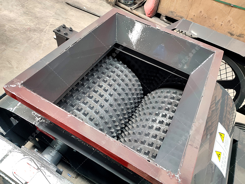 選煤廠為何鐘情雙齒輥破碎機(jī)?操作時(shí)要注意啥? 選煤廠為何鐘情雙齒輥破碎機(jī)?操作時(shí)要注意啥?