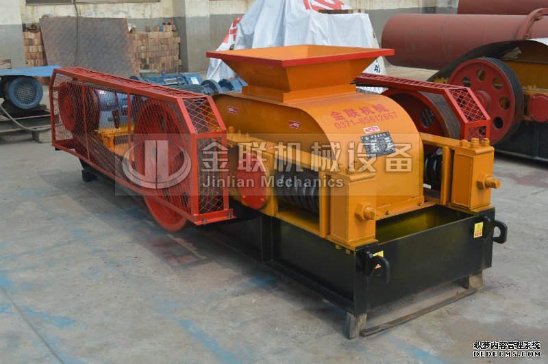  風化砂制砂機1
